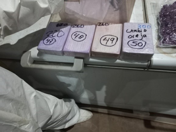¡Portaban más de 15 kg de fentanilo! FGR sentencia a 12 años de prisión contra dos personas