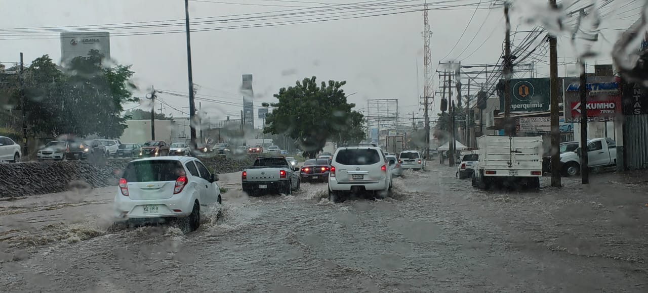 Solo encharcamientos por precipitaciones en Culiacán: Bill Mendoza