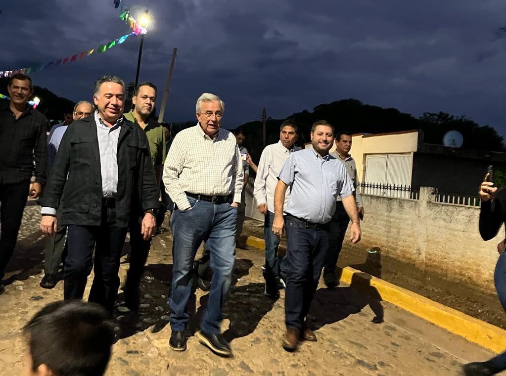 Comunidad de Batequitas estrena obra; Gobernador y alcalde de Badiraguato conviven con las familias