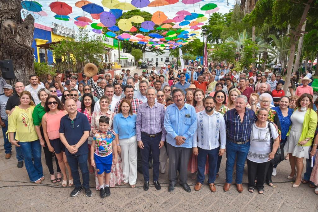 Inauguran el primer ‘Callejón con Encanto’ en la Villa de Ahome, comunidad que dio origen al municipio