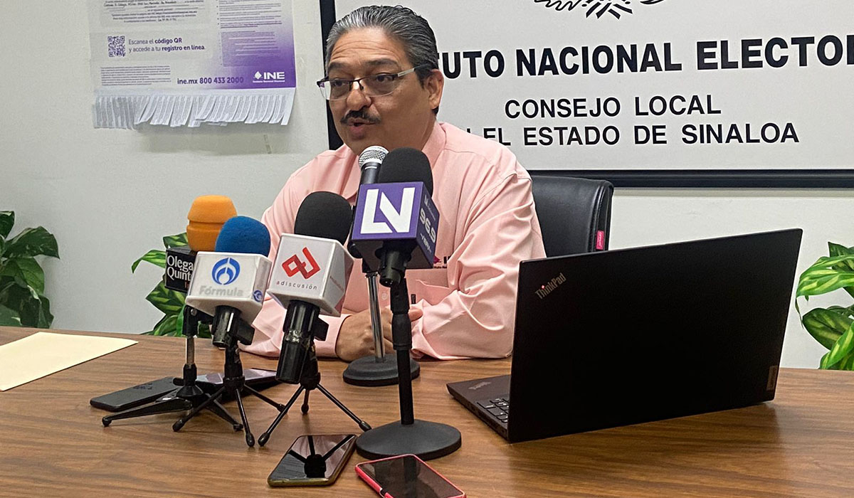 ¿Quieres ganar más de 12 mil pesos mensuales? El INE busca funcionarios electorales