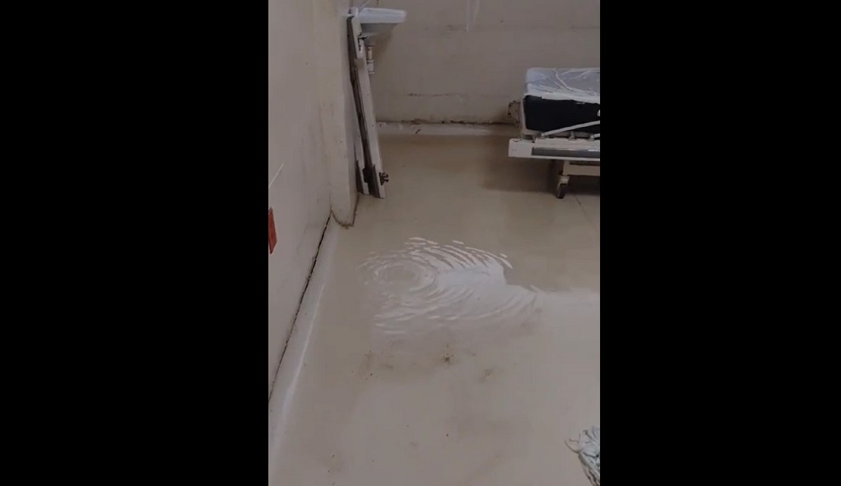 Llueve adentro del ISSSTE en Mazatlán