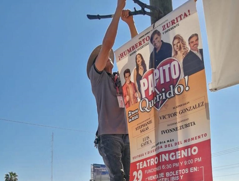 Limpia de pendones en la ciudad de Los Mochis; multarán a empresarios que los coloquen sin permiso