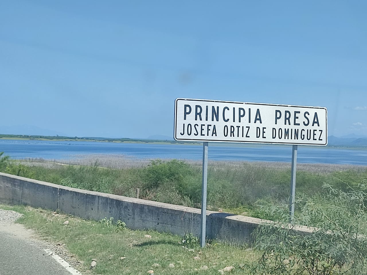 Mantienen trasvase de 40 metros cúbicos por segundo a la presa Josefa Ortiz de Domínguez, en el norte de Sinaloa
