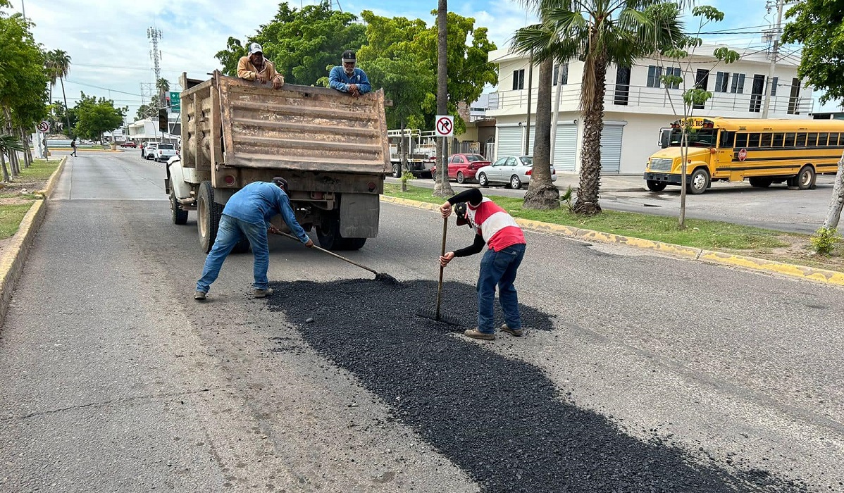 Priorizan reparación de baches en Ahome; va 70 por ciento de avance