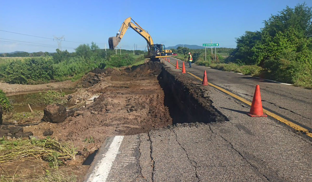 ‘Norma’ dejó alrededor de 25 deslaves en carreteras de Sinaloa y muchas zonas con baches