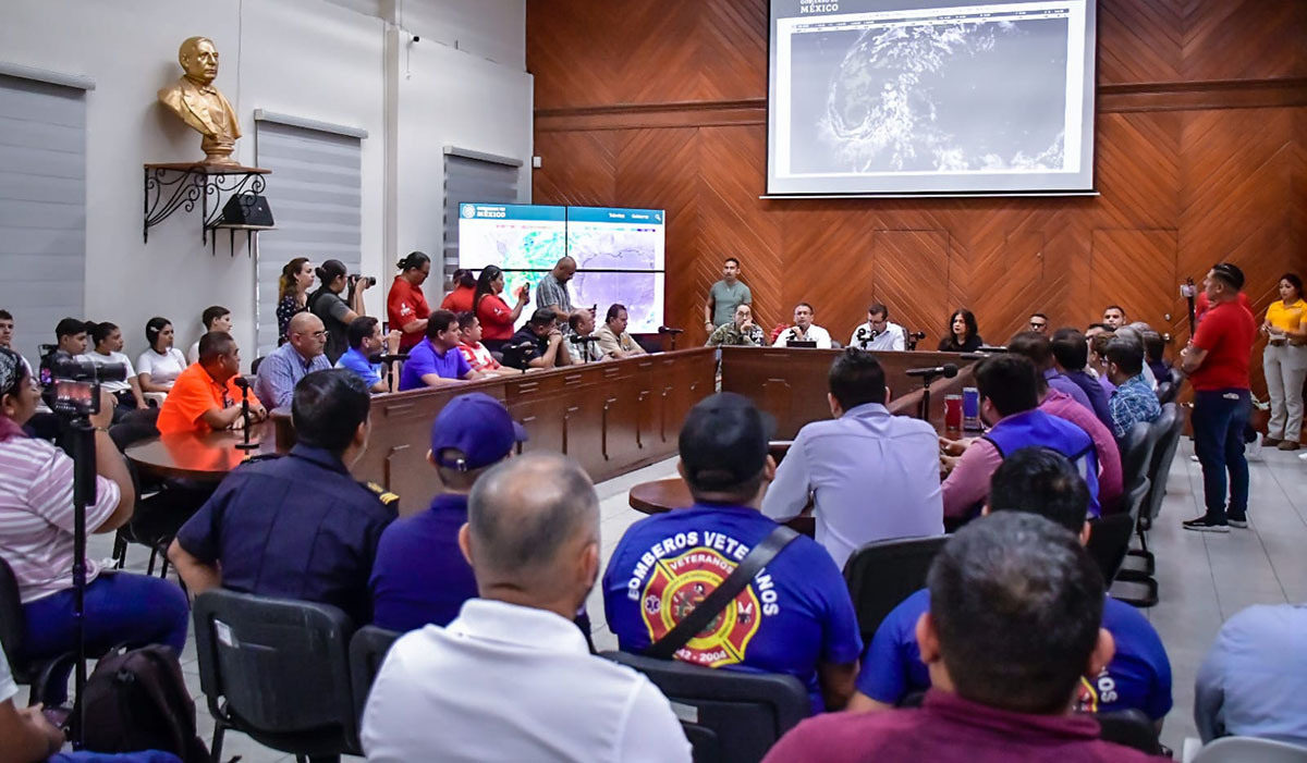 Mazatlán en alerta por huracán ‘Norma’; sesiona Comité Local de Atención a Emergencias