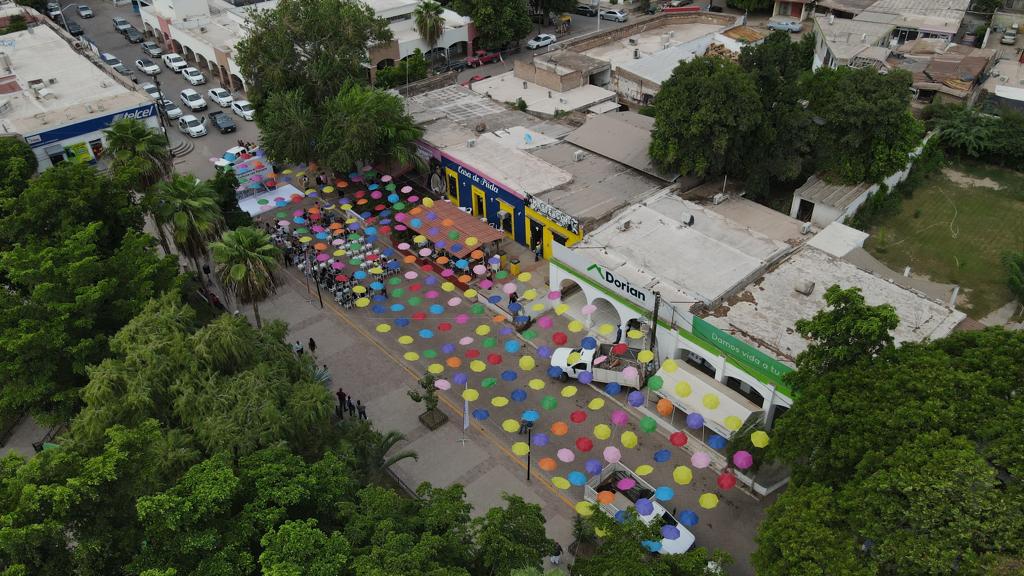 Destruye ‘Norma’ infraestructura turística en Ahome, en el callejón del encanto se dañaron todas las paraguas