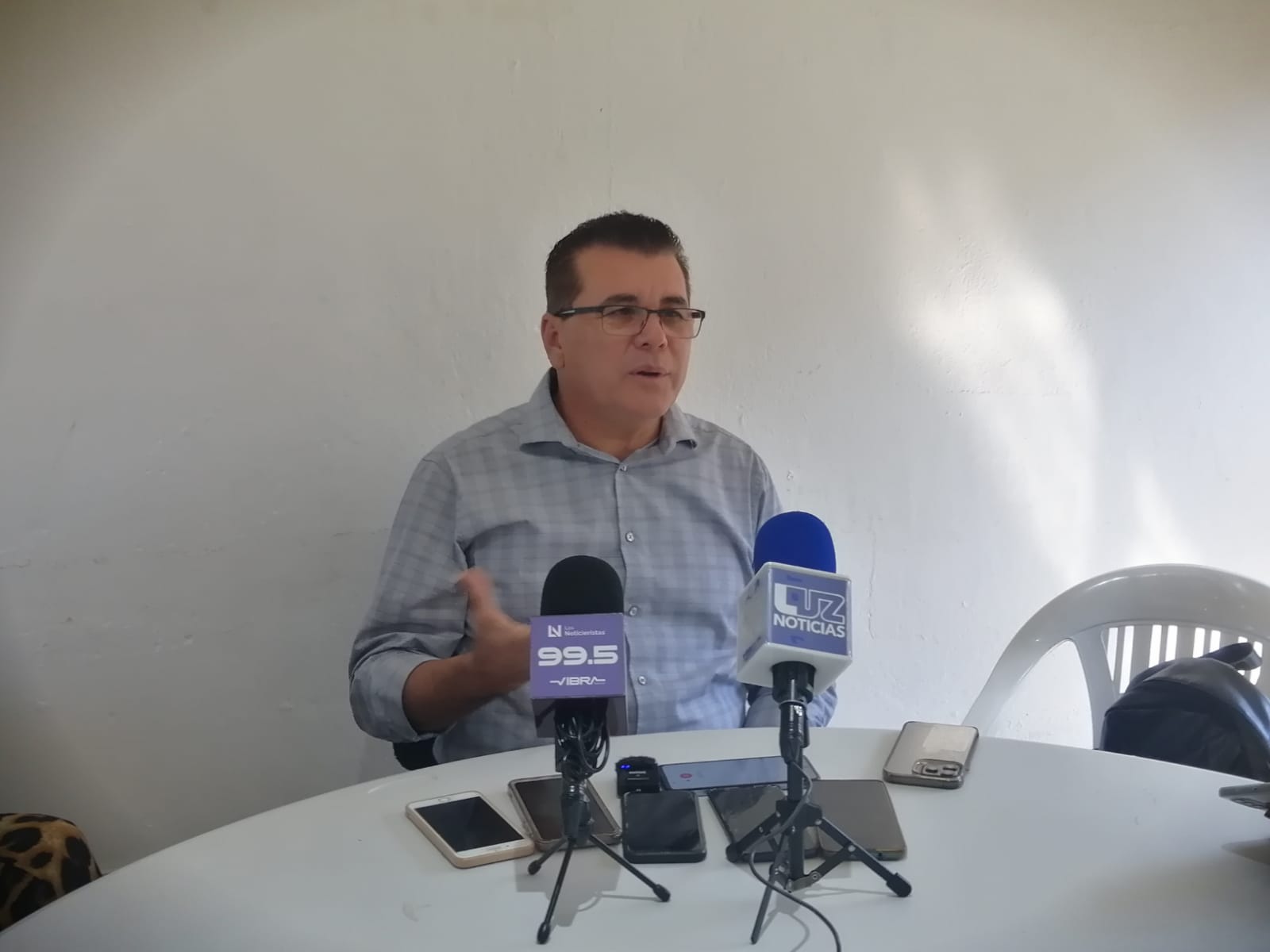Édgar González afirma que críticas a su gobierno en Mazatlán se deben a los tiempos electorales