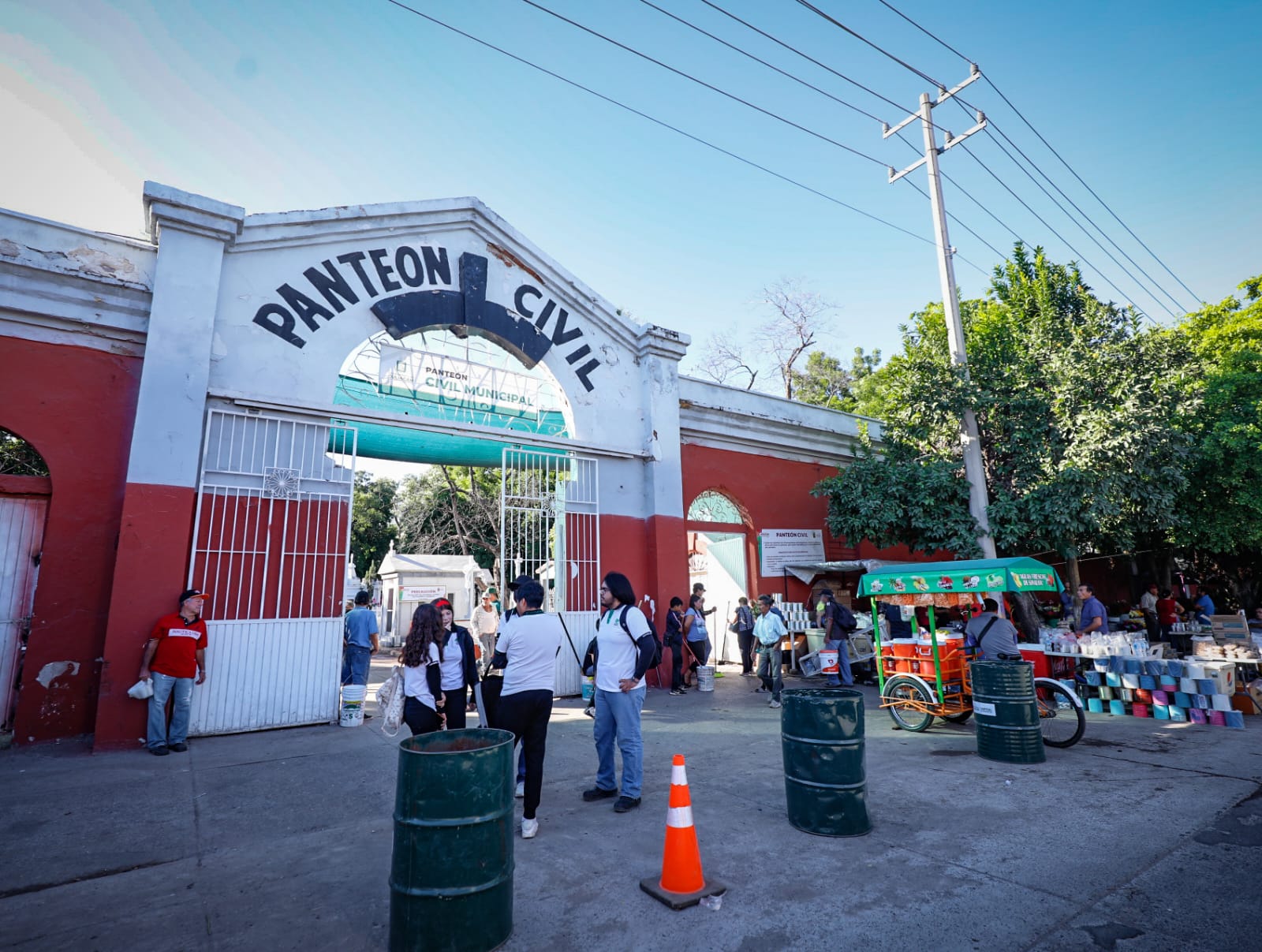Implementarán operativo especial en panteones de Culiacán este 10 de mayo
