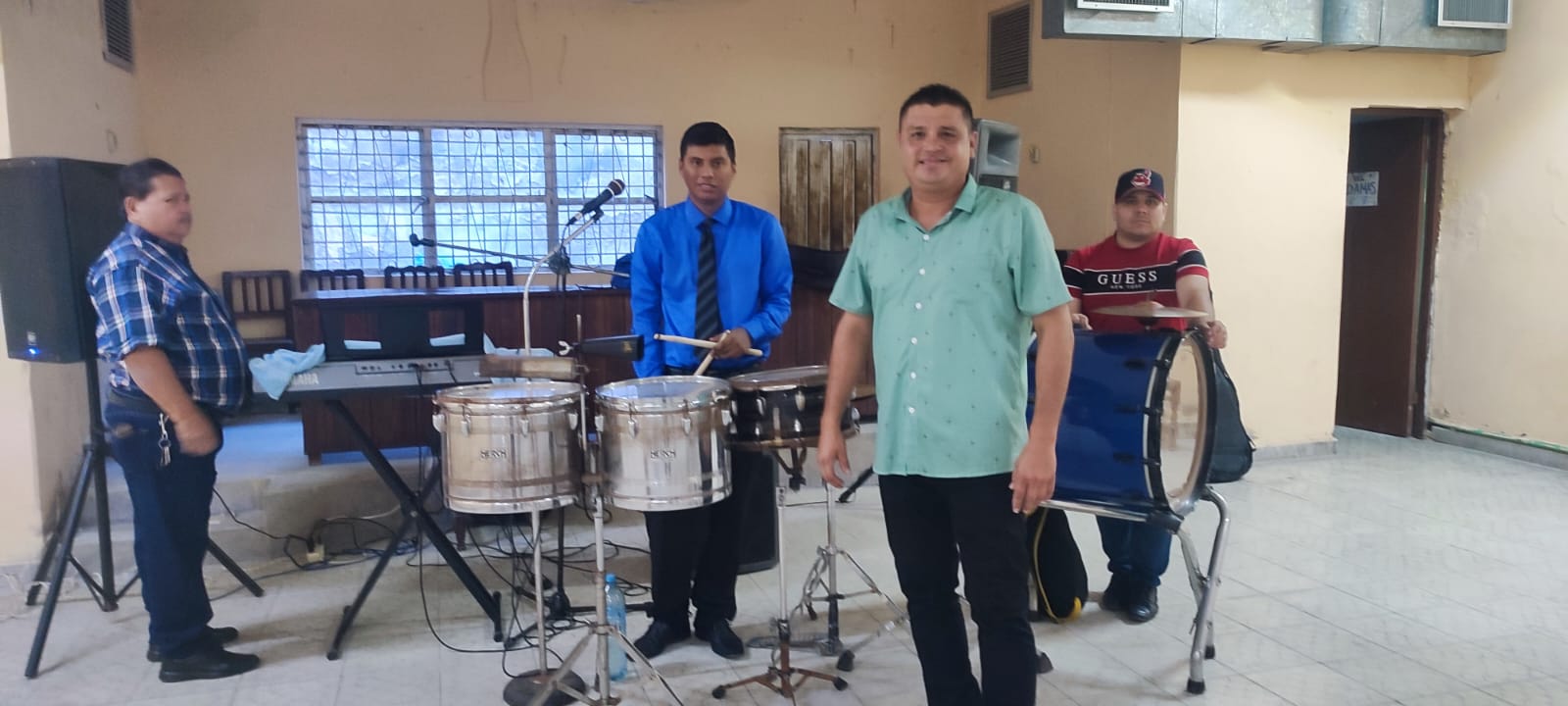 Con banda La Innovadora festejan su día los músicos de Mazatlán