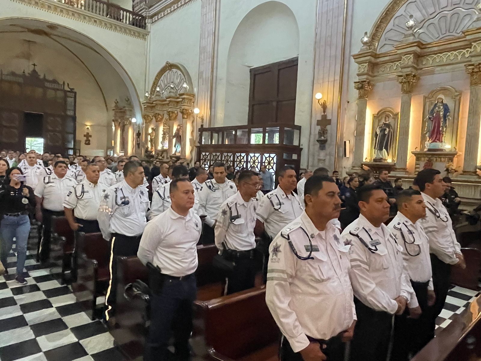 Con misa de acción de gracias, Juan de Dios celebra el Día del Policía en Culiacán