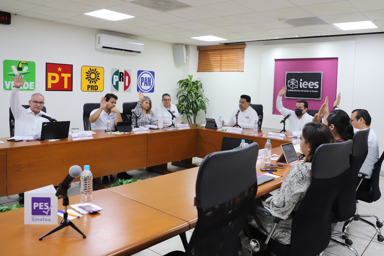 El IEES aprueba lineamientos históricos para cumplir con los principios de paridad en la próxima elección