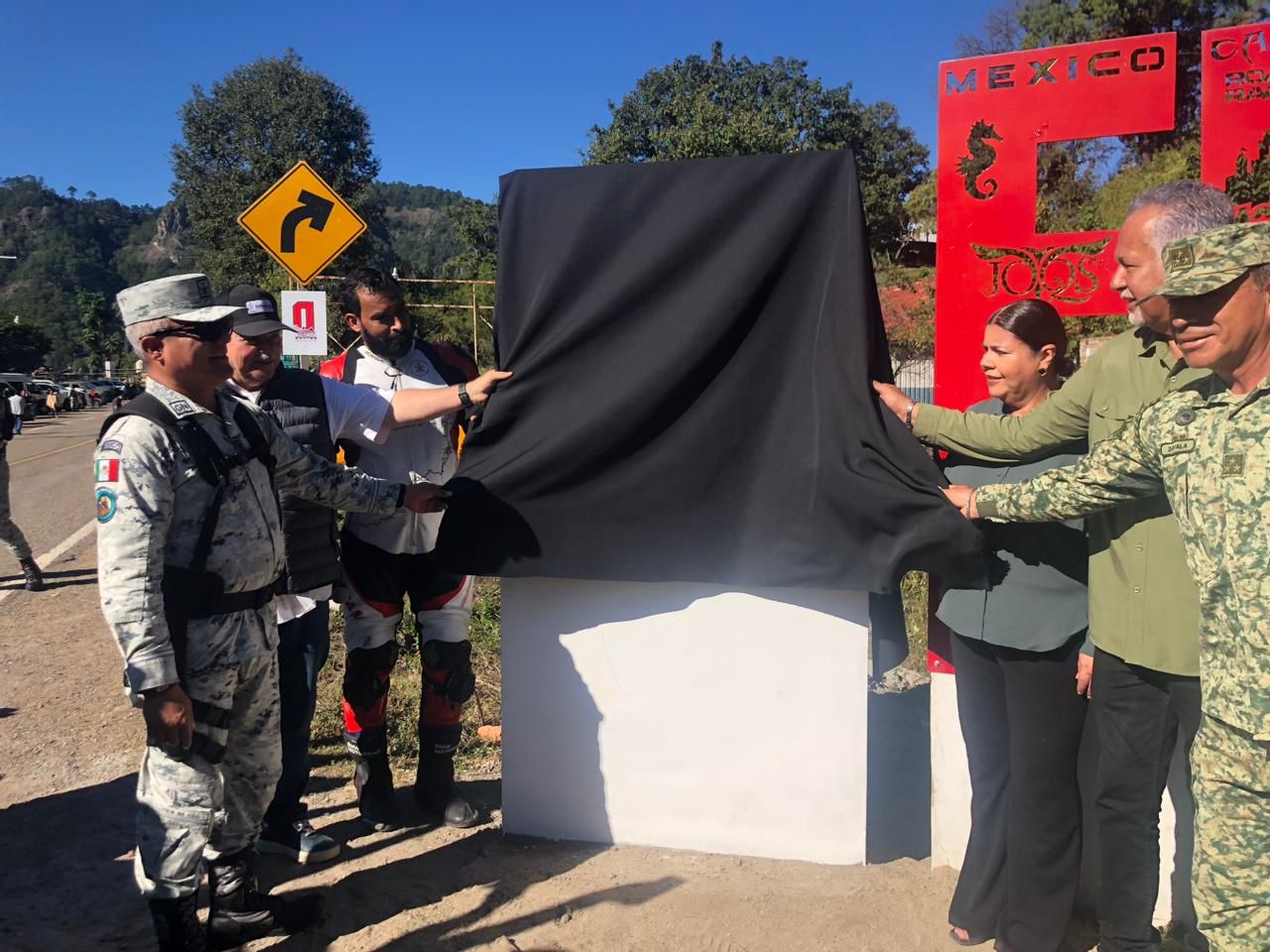 En El Palmito conmemoran 200 años del Heroico Colegio Militar