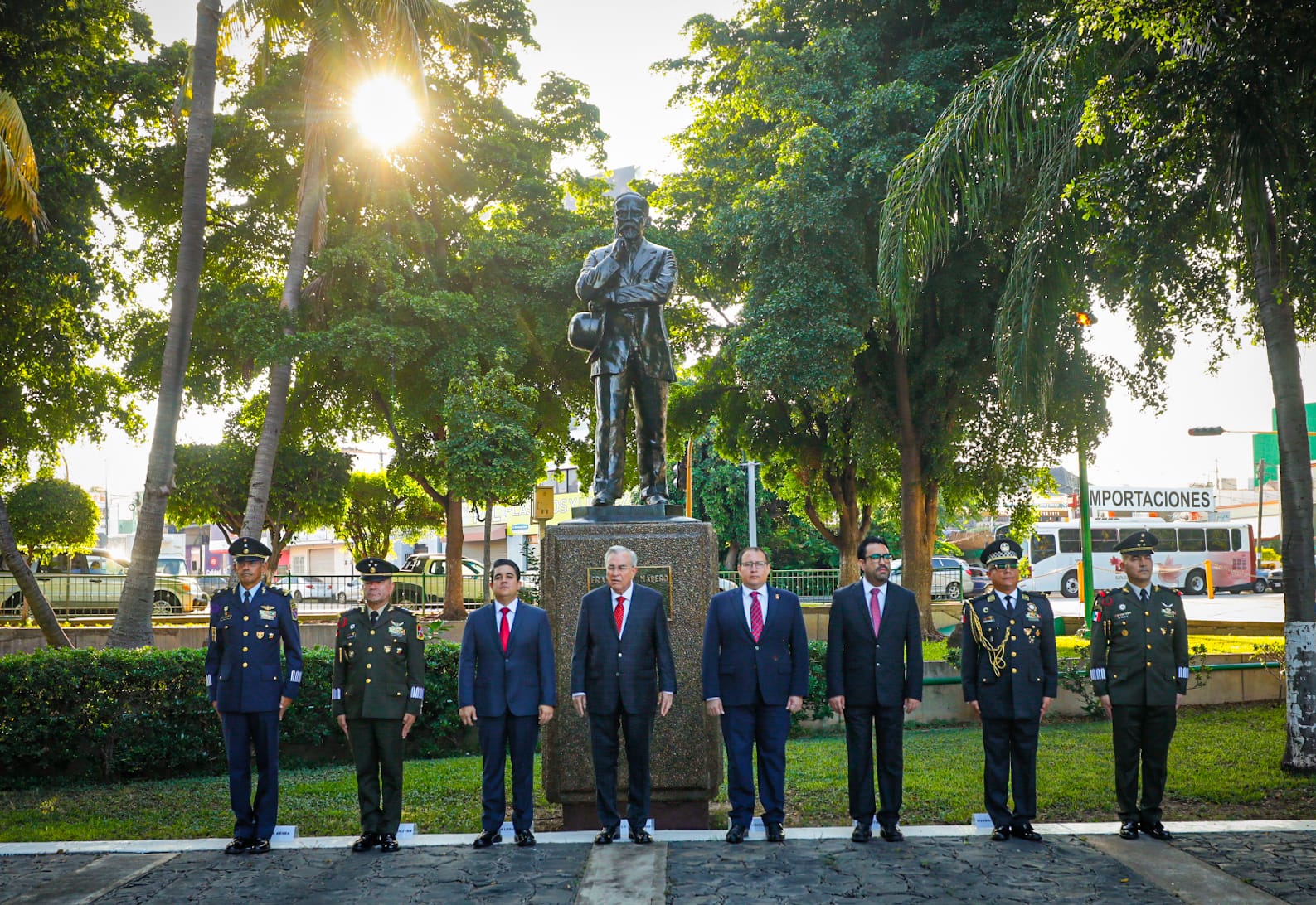 Encabeza Rocha Moya ceremonia del 113 aniversario del inicio de la Revolución Mexicana