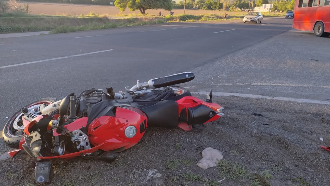 Extitular de PC en Ahome Sergio Liera Gil, sufre accidente en la México 15