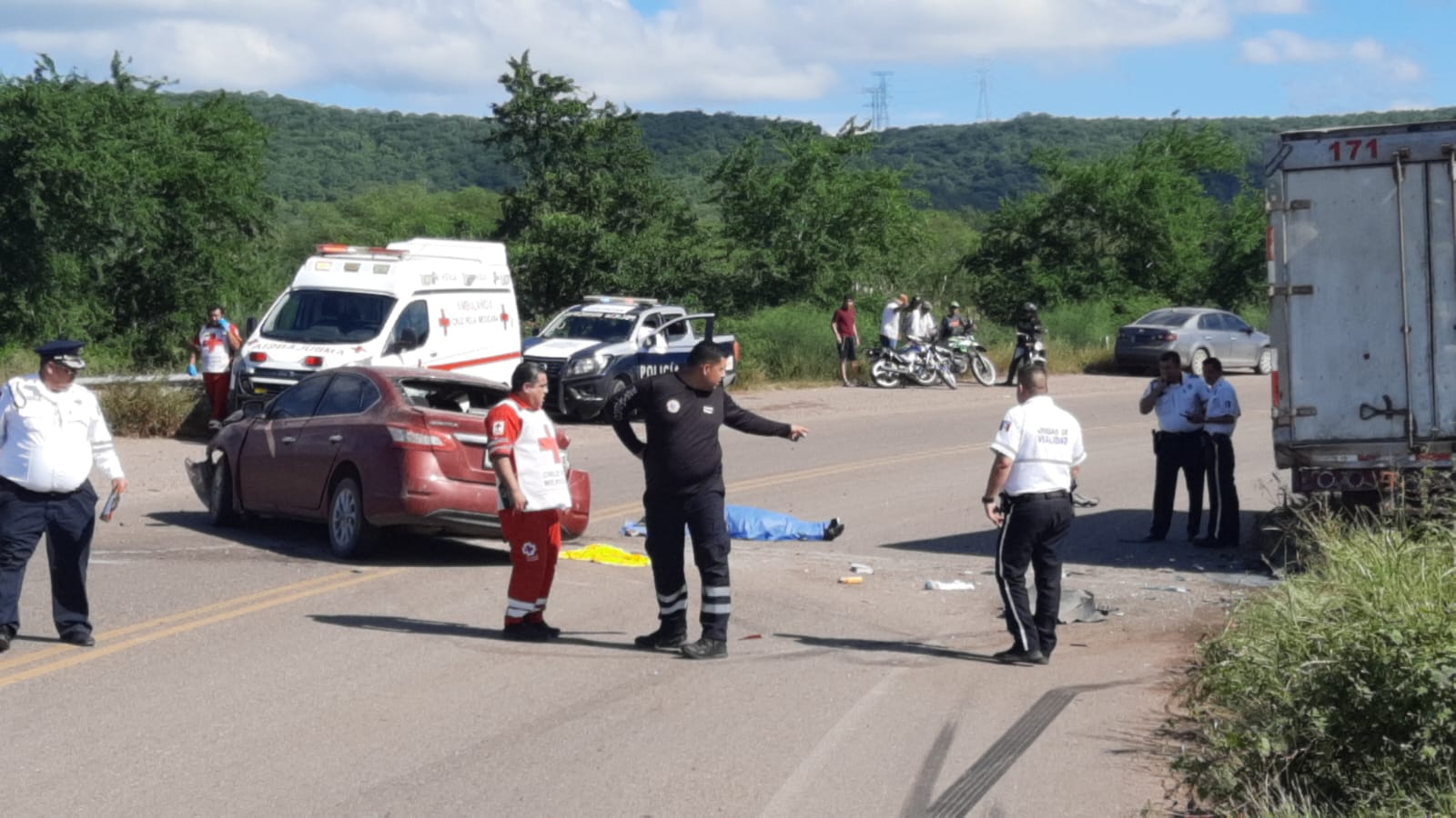 Joven mujer muere en accidente de tránsito al sur de Culiacán