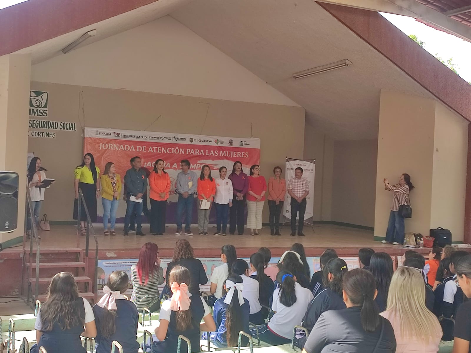 Llevan jornada de salud y prevención a mujeres de Ruiz Cortines, Guasave