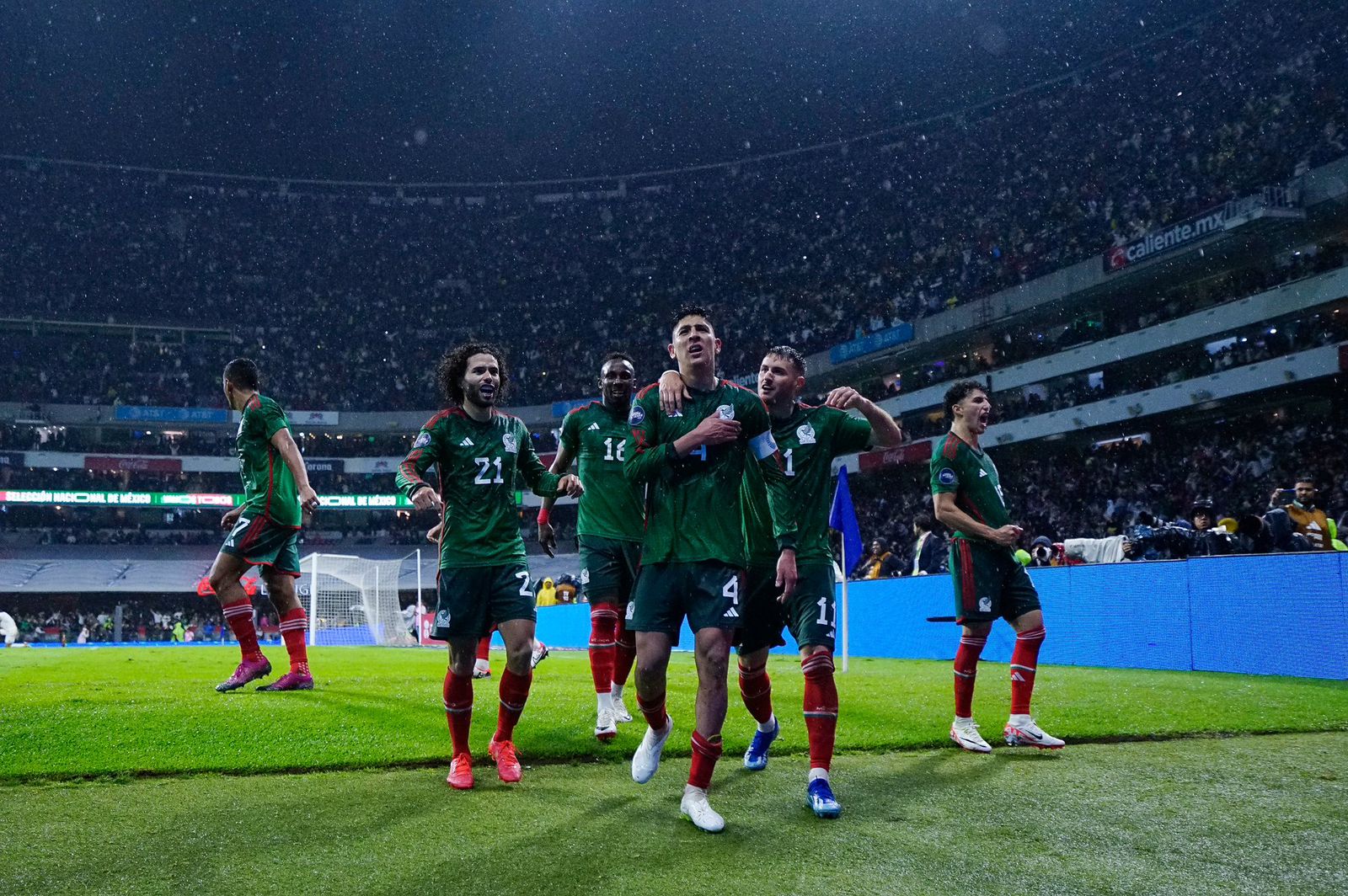 México sufre, gana en penales y clasifica a las semifinales de la Liga de Naciones de la CONCACAF