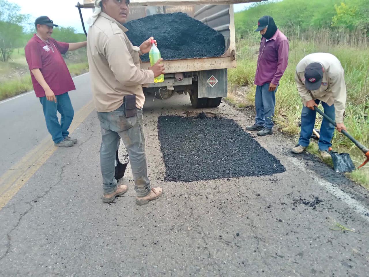 Se intensifica la rehabilitación de la carretera El Fuerte-Los Mochis y caminos vecinales