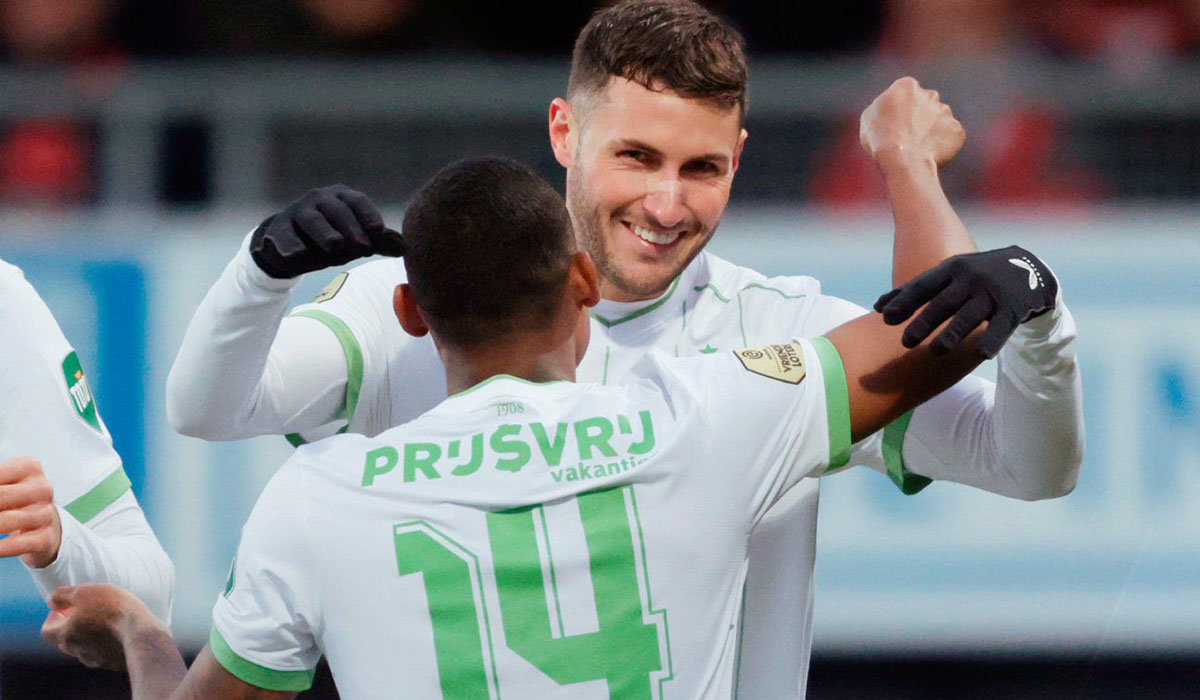 Santiago Giménez consigue el Hat-Trick con el Feyenoord y ya es líder de goleo en la Eredivisie