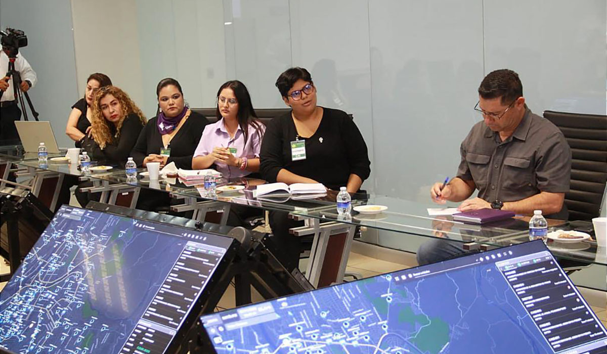 Semujeres y SSPE se reúnen con integrantes de colectivas de Sinaloa