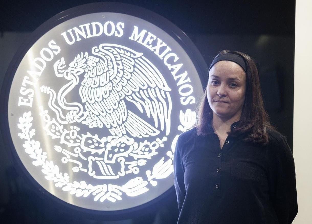 ¡Lo lograron! Doctora mazatleca Barbara Lango y su esposo ya están en México