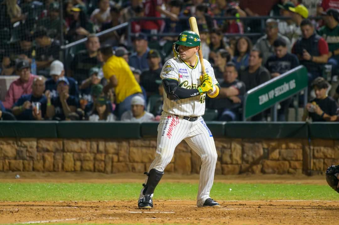 !Is lover time! Amador dejó tendido a los Naranjeros para empatar la serie
