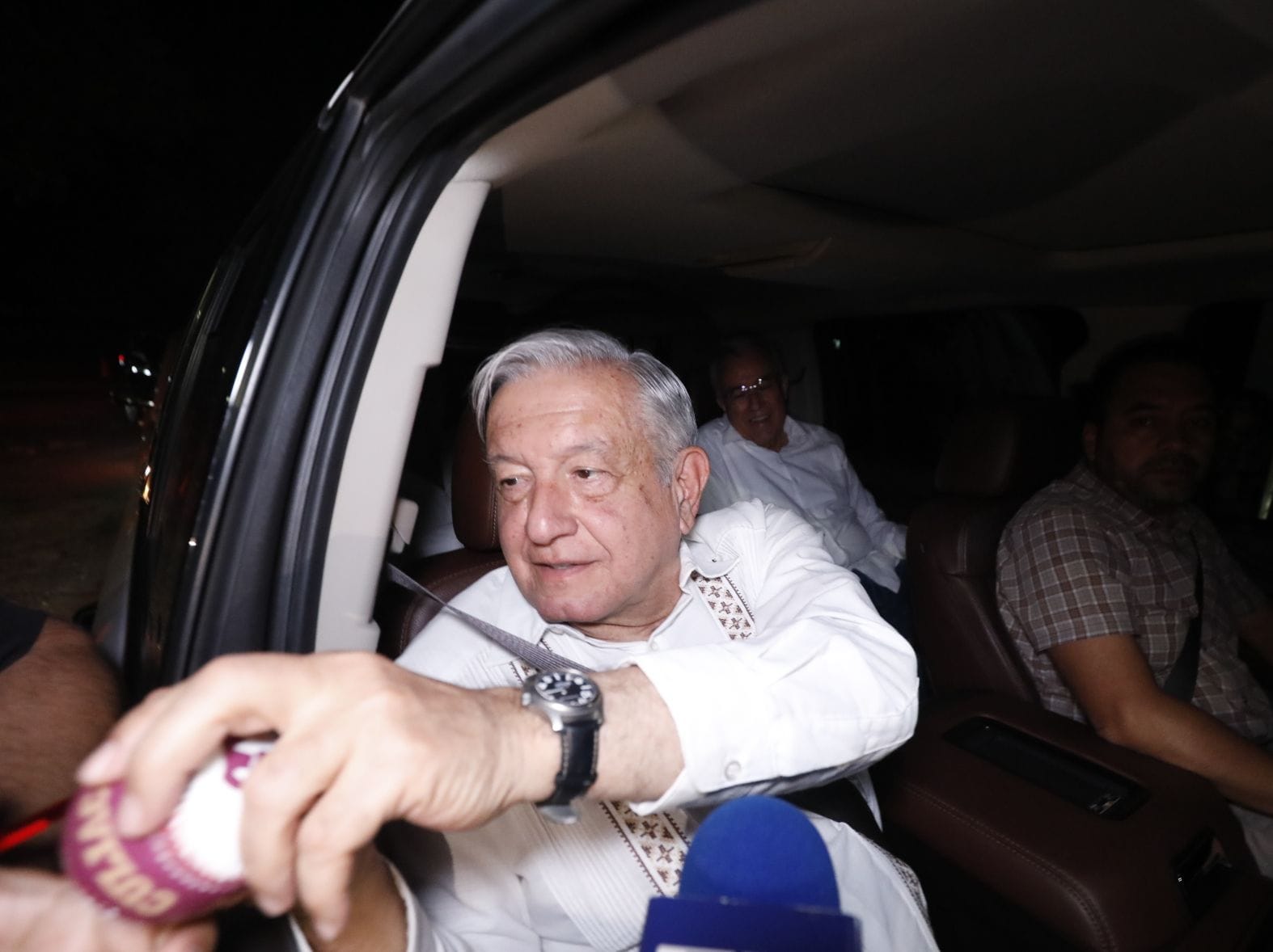 AMLO ya está en la ciudad de Culiacán