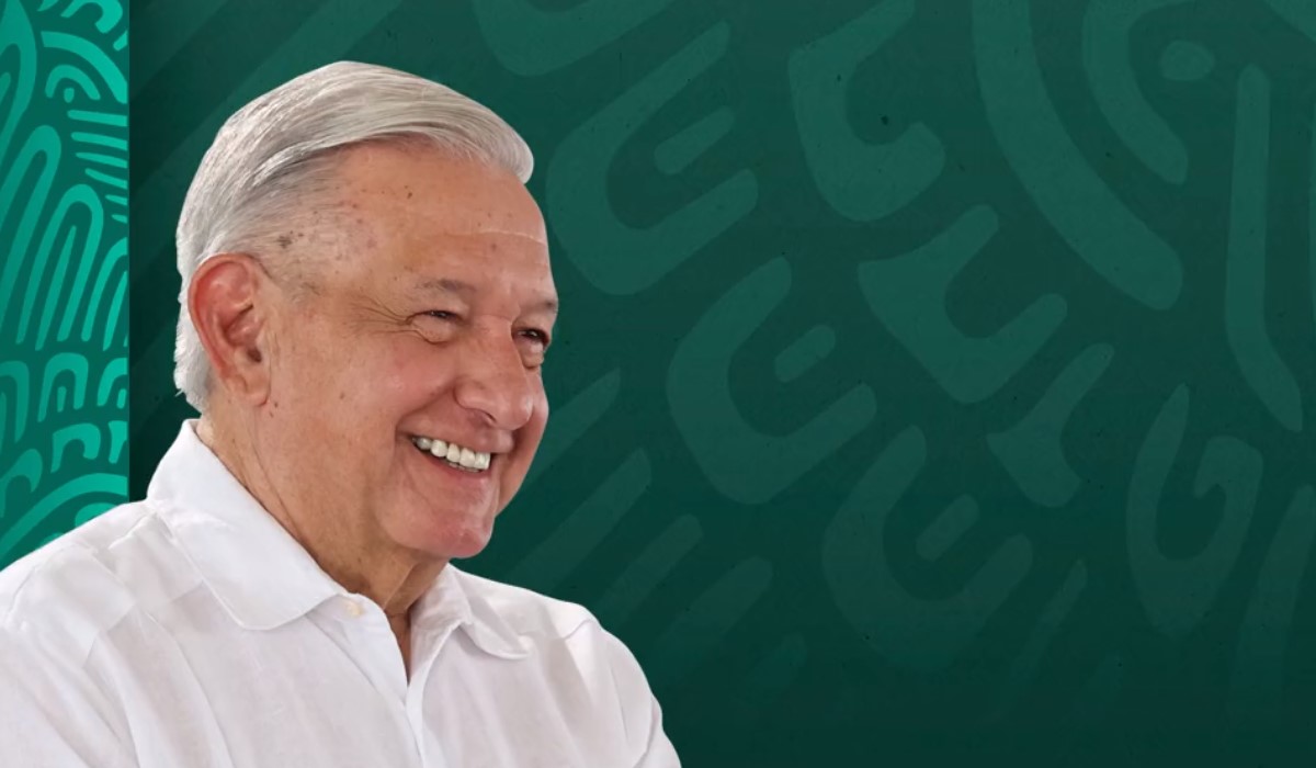 AMLO se dice muy contento tras anuncio de candidatos de Morena a gubernaturas