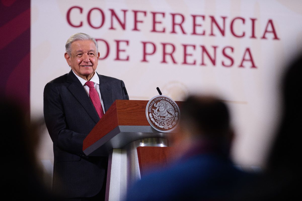 Asegura López Obrador que ‘la pasó muy bien’ en su cumpleaños, mientras estaba de gira