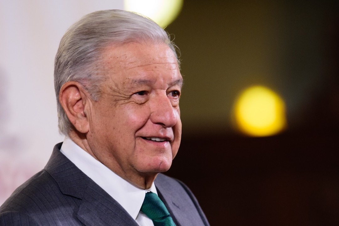 ‘Mentarle la madre al presidente se volvió deporte nacional’: López Obrador