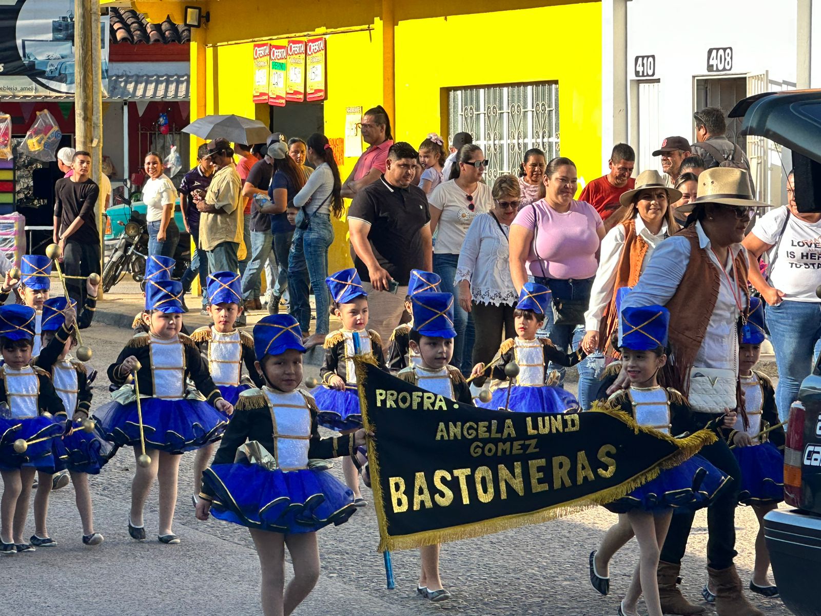 Por adelantado, Villa Unión, Mazatlán celebró con desfile la Revolución Mexicana