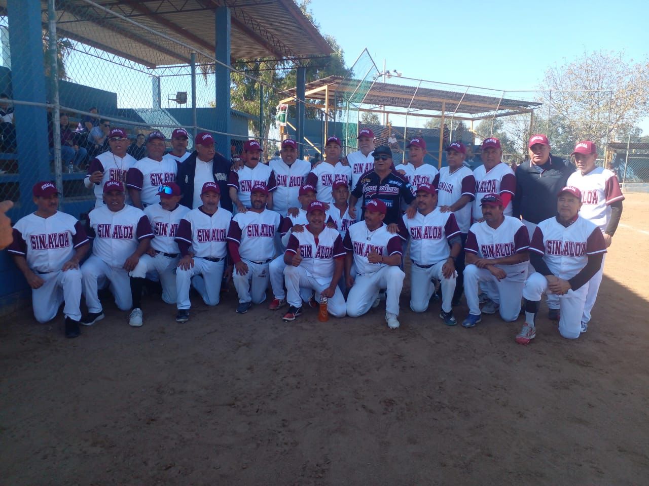 Sinaloa suma primer triunfo en el Nacional de Béisbol categoría 50 años en Tijuana