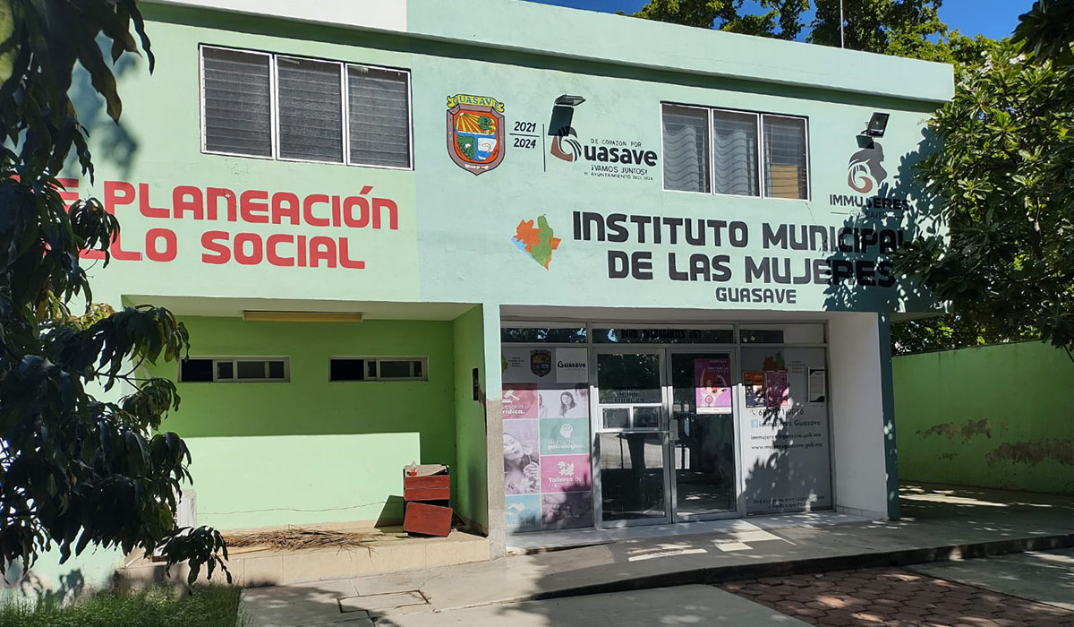 Immujeres da acompañamiento a esposa de líder sindical Jumapag; espera que en tres meses llegue la justicia