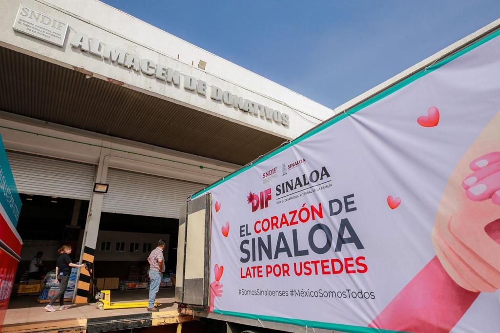 Encabeza Eneyda Rocha brigada humanitaria de DIF Sinaloa para damnificados de Acapulco