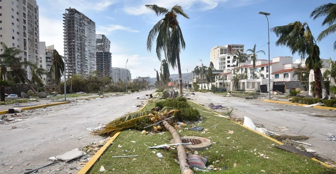 AMLO se defiende de críticas y anuncia una tercera visita a Acapulco