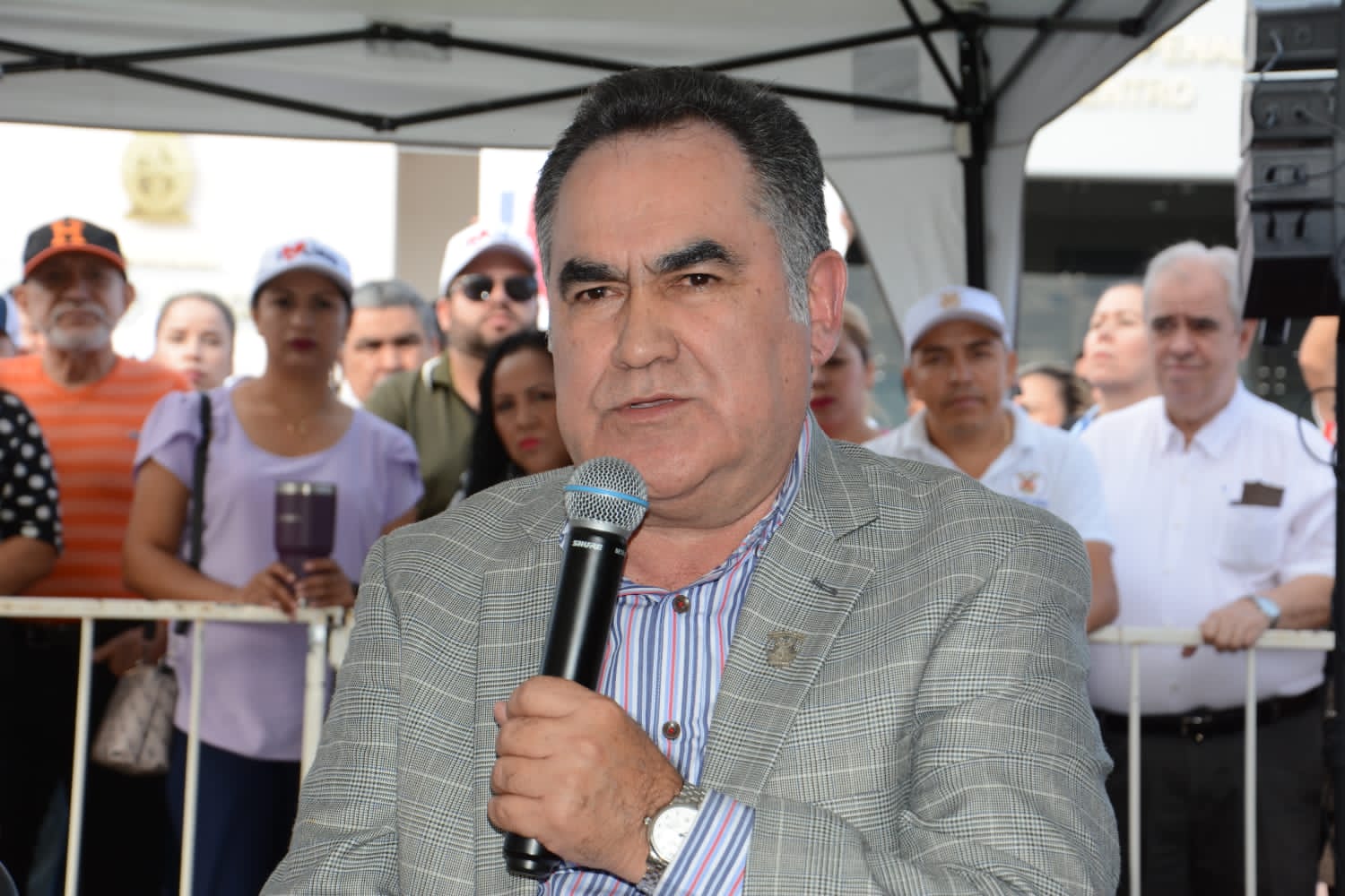Jesús Madueña y funcionarios de la UAS buscarán amparo ante nuevo auto de vinculación