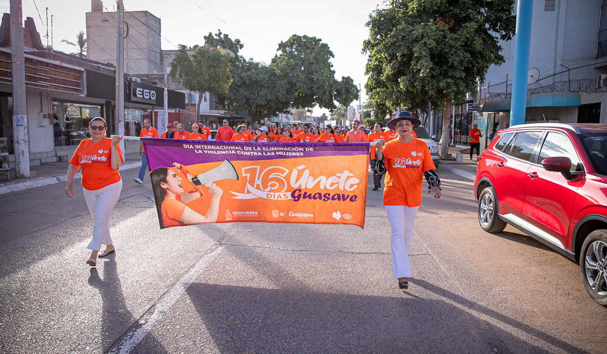 ‘No estás sola, somos tu red de apoyo’; marchan en Guasave contra la violencia de género