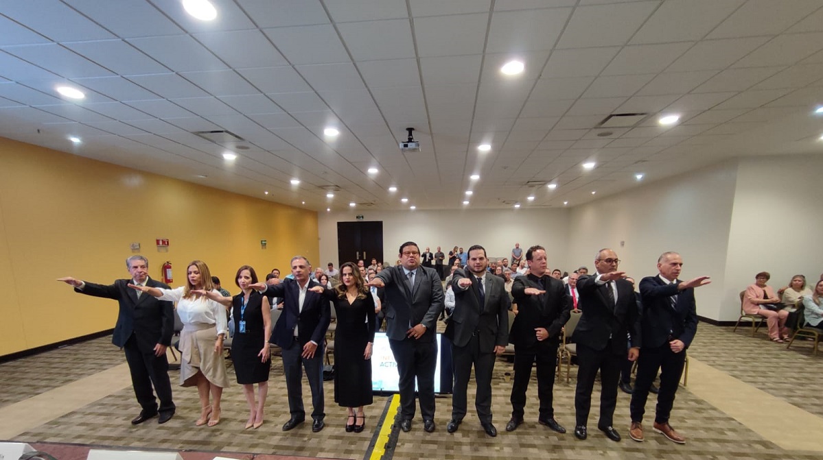 Rinde protesta nuevo Comité Regional de Promoción Económica del Codesin Zona Sur