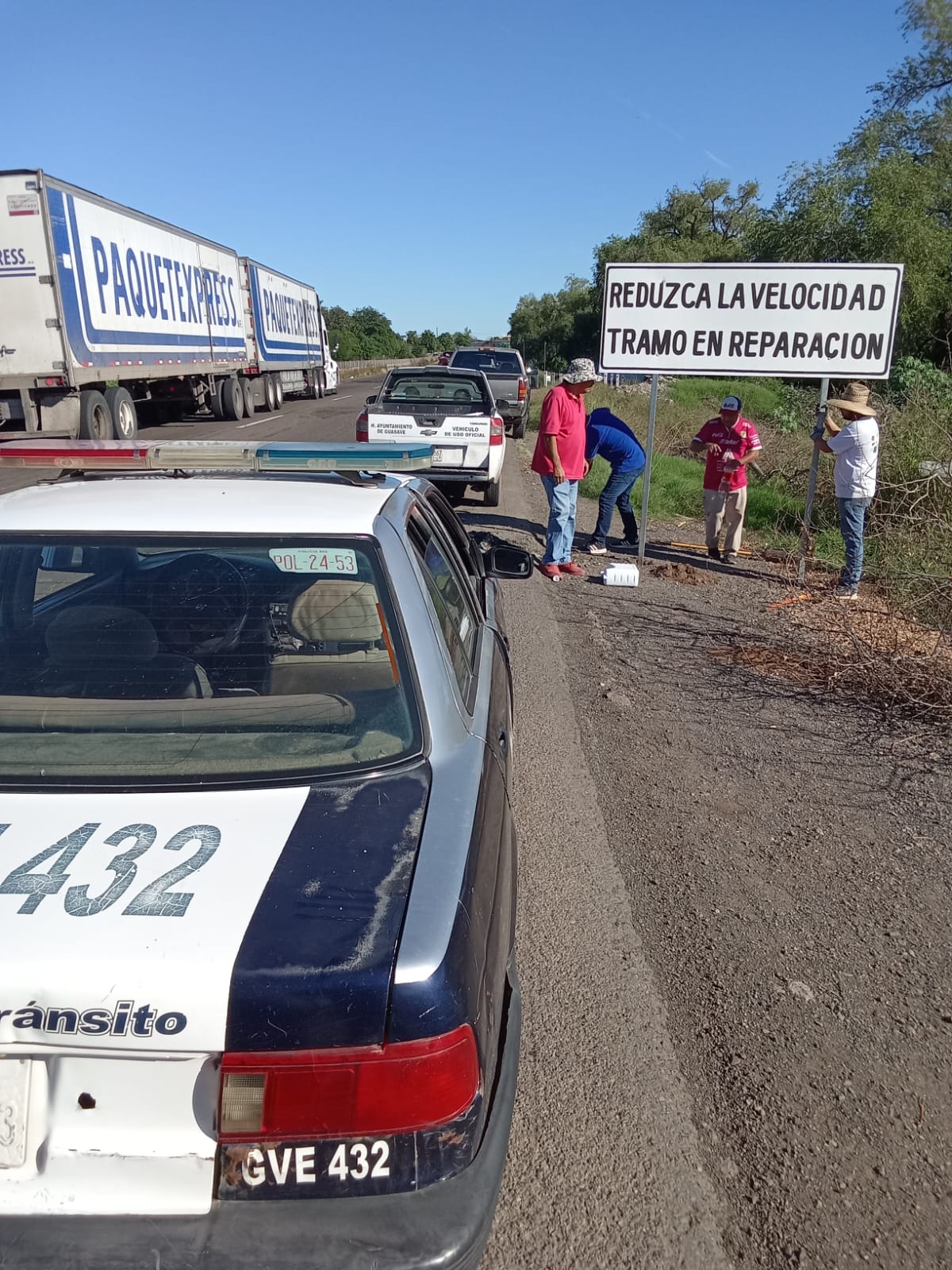 Ya casi vienen los paisanos y la México 15 es un desastre; piden apresurar trabajos