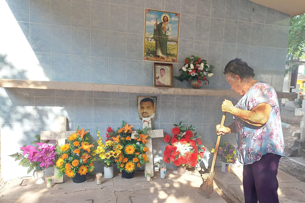 ‘Los recuerdo con tanto amor que quiero abrazarlos’: Esther Sauceda