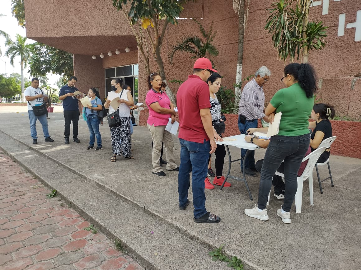 Tianguistas de Guasave aprovechan apoyo de la Secretaría de Economía; se capacitan y crecen