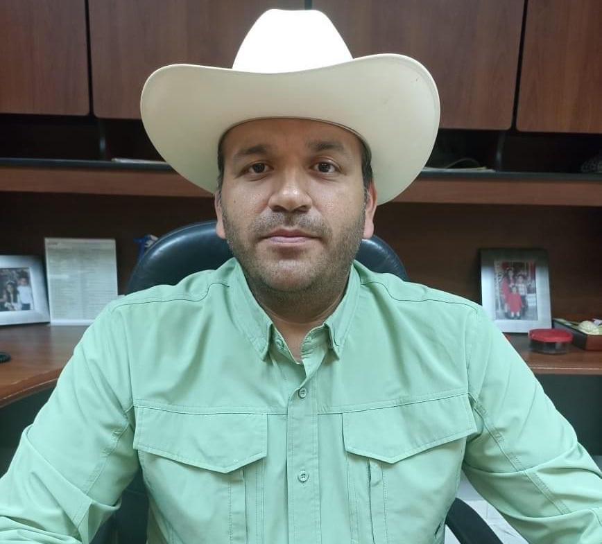‘Renuncié a CEAPAS para irme a cuestiones de mi empresa agrícola; acá estaremos’: Abraham Bello Esquivel