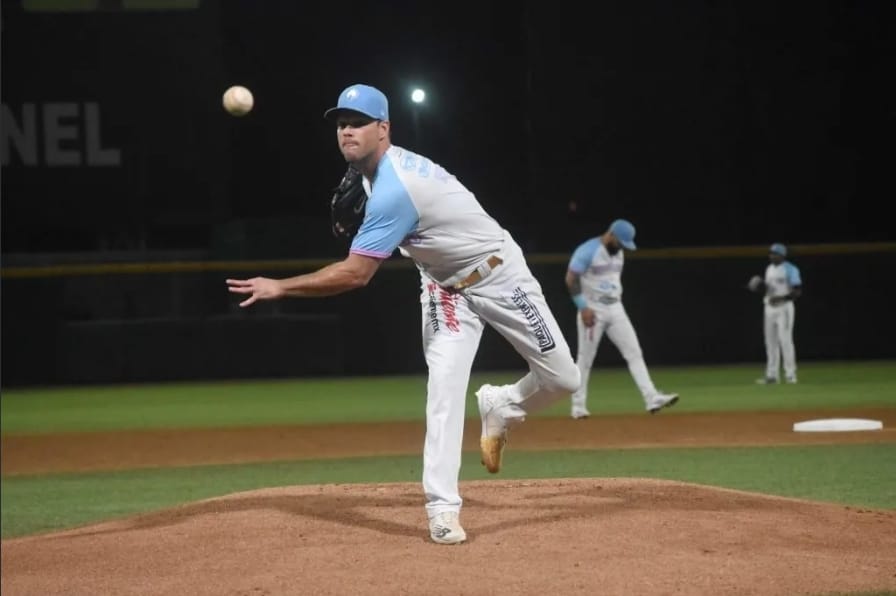 Algodoneros supera a los Tomateros de Culiacán en el arranque de otro clásico sinaloense de la LMP