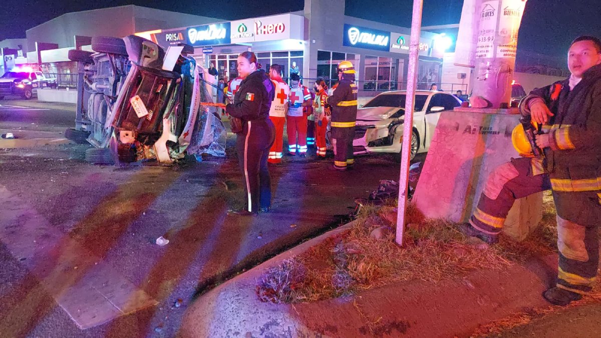 No hubo heridos en la volcadura de la ambulancia de Cruz Roja: Bloch Artola