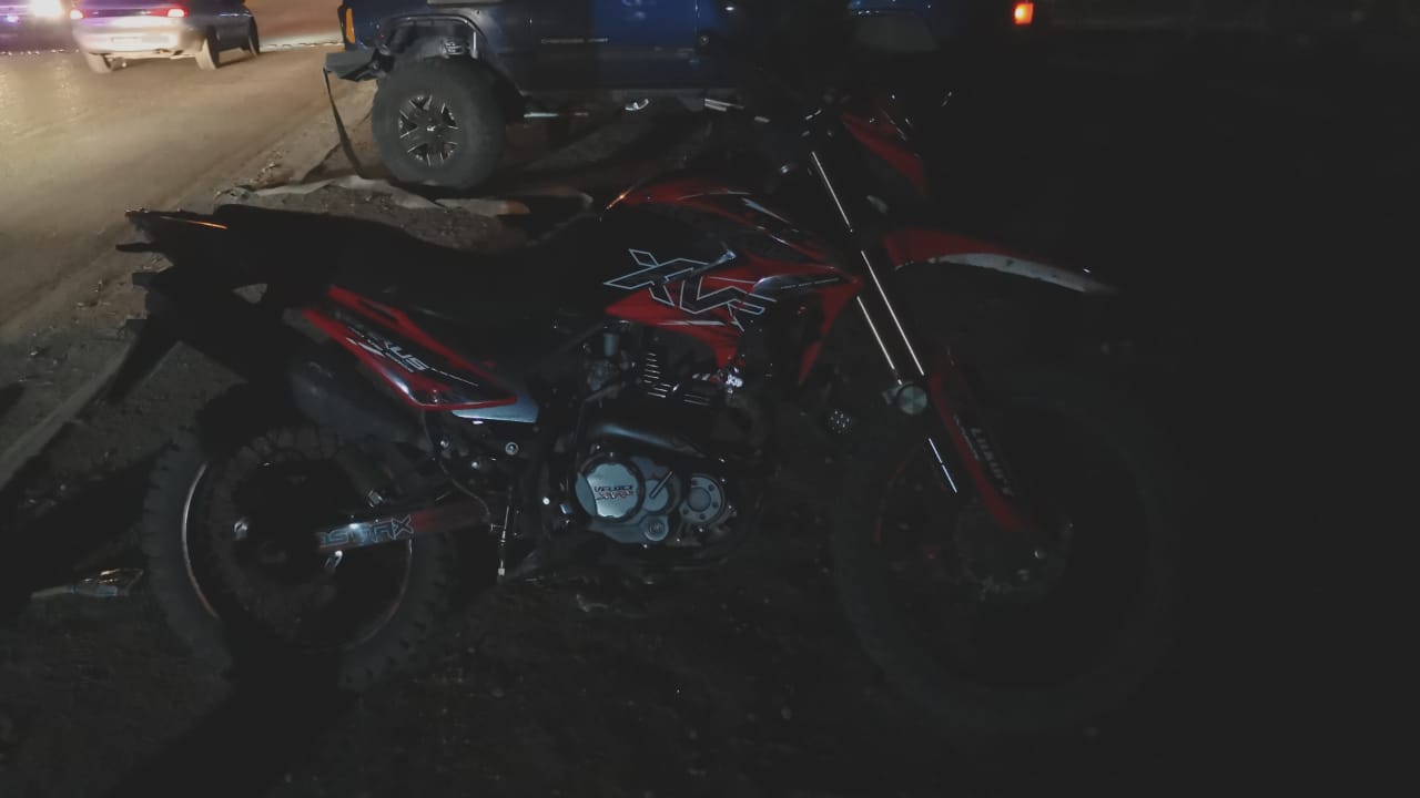 Atropellan a motociclista en el Fraccionamiento Prado Bonito en Los Mochis