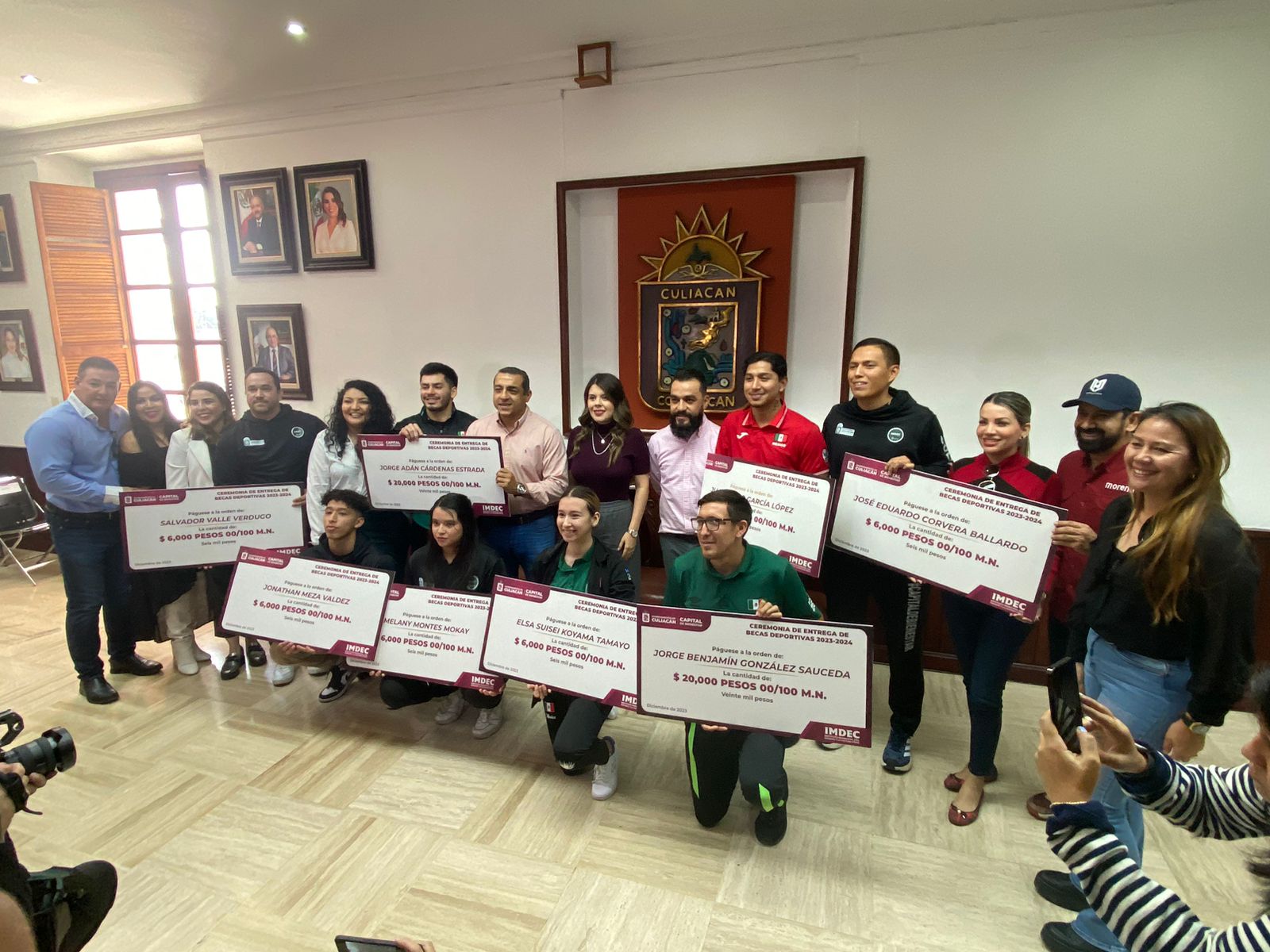Ayuntamiento de Culiacán reanuda entrega de becas a deportistas y entrenadores