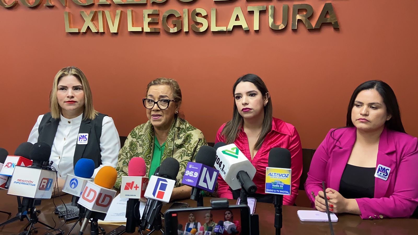 Bancada de diputados del PAS reprocha el actuar de Jucopo al convocar al gobernador al Congreso