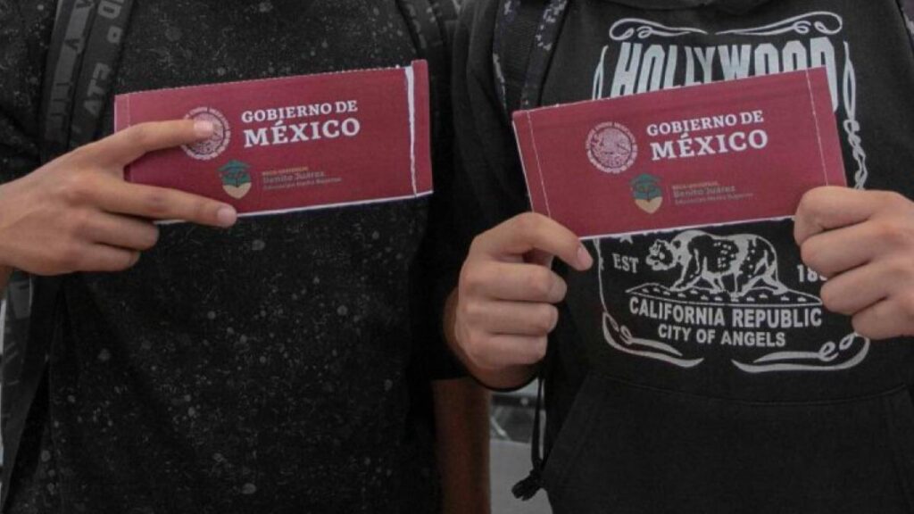 ¡Atención universitarios! La beca Benito Juárez da apoyos por 2 mil 575 pesos, aplica hoy mismo